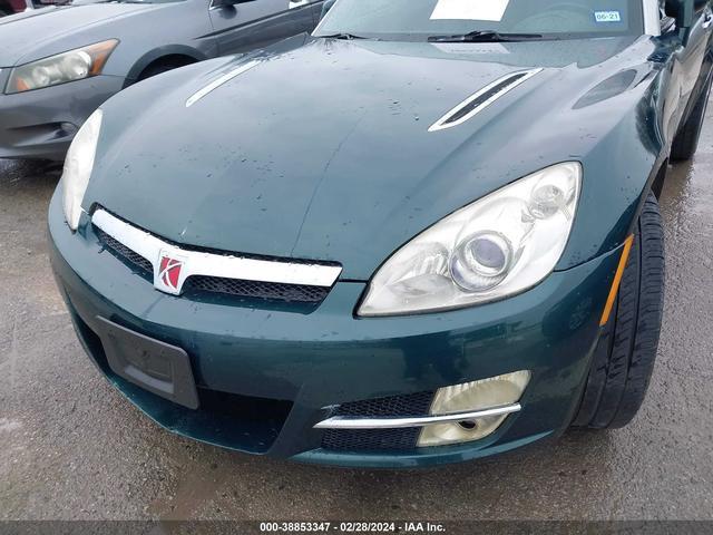 Photo 9 VIN: 1G8MC35B08Y133711 - SATURN SKY 