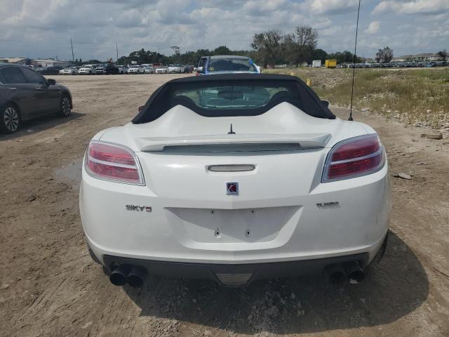 Photo 5 VIN: 1G8MF35X78Y131716 - SATURN SKY REDLIN 