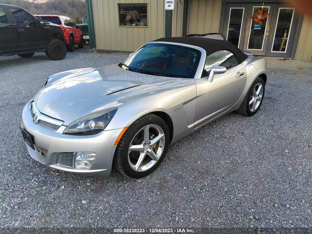 Photo 1 VIN: 1G8MF35XX8Y111153 - SATURN SKY 