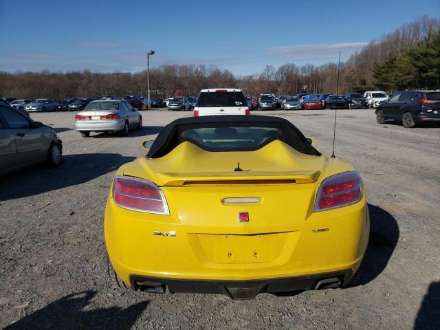 Photo 5 VIN: 1G8MG35X18Y133183 - SATURN SKY REDLIN 