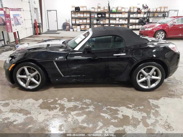 Photo 13 VIN: 1G8MG35X28Y106090 - SATURN SKY 