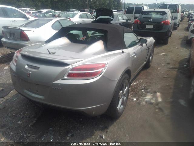 Photo 3 VIN: 1G8MT35X09Y104755 - SATURN SKY 