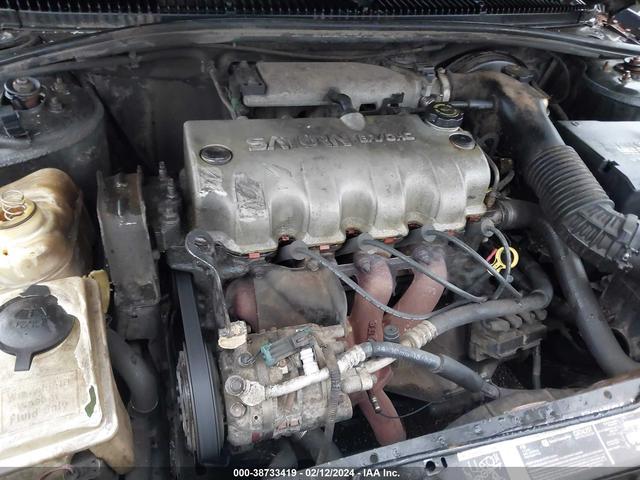 Photo 9 VIN: 1G8ZF528XSZ144685 - SATURN SL 