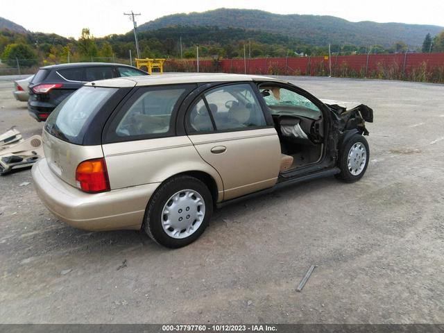 Photo 3 VIN: 1G8ZJ8277VZ130366 - SATURN SW 