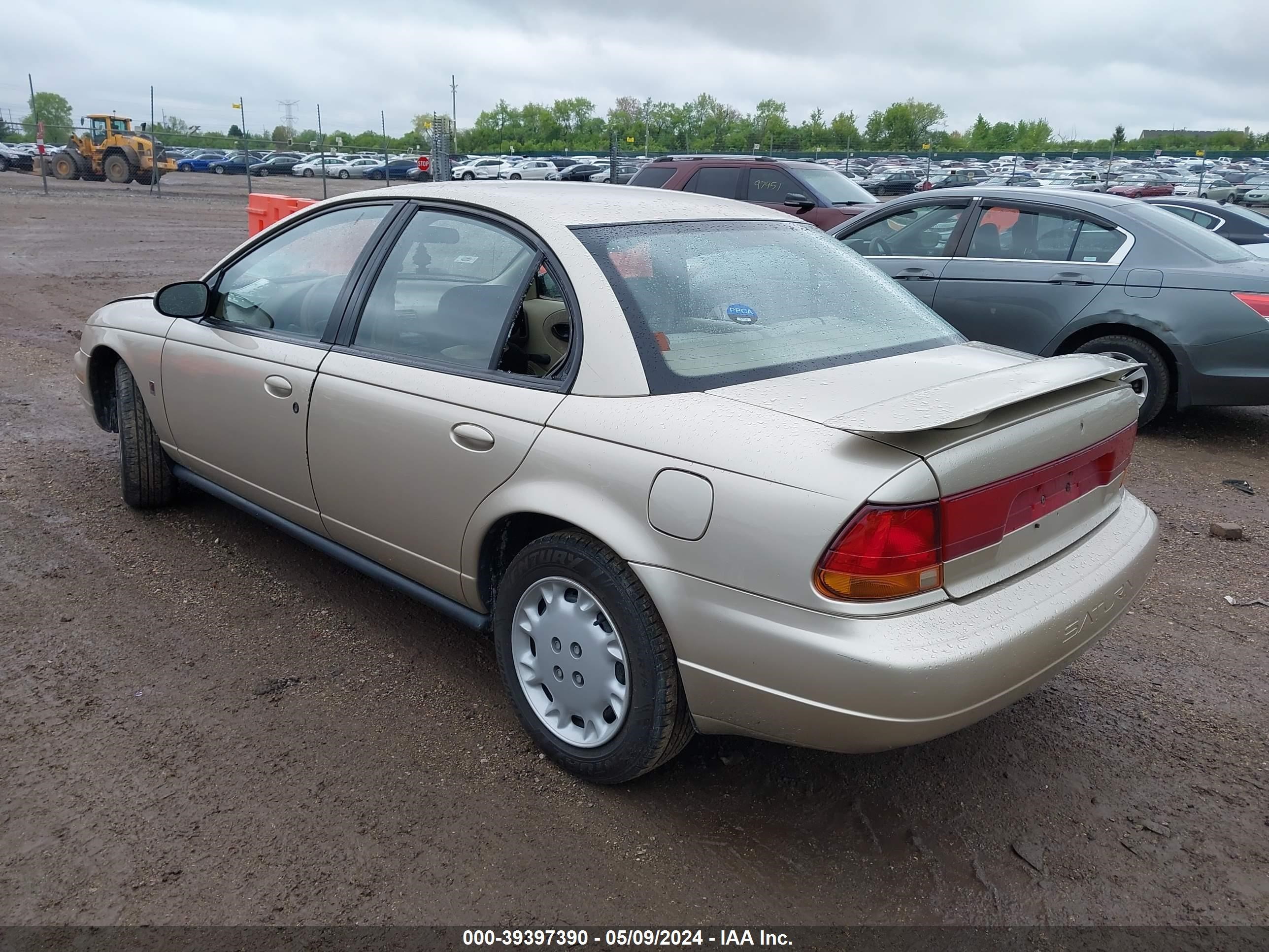 Photo 2 VIN: 1G8ZK5270VZ226691 - SATURN SL 