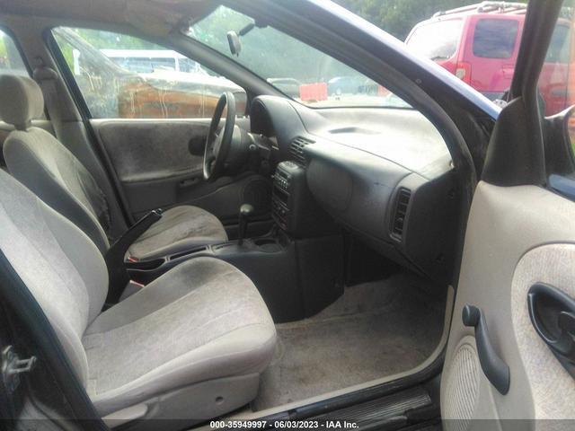 Photo 4 VIN: 1G8ZK5273WZ219140 - SATURN SL 