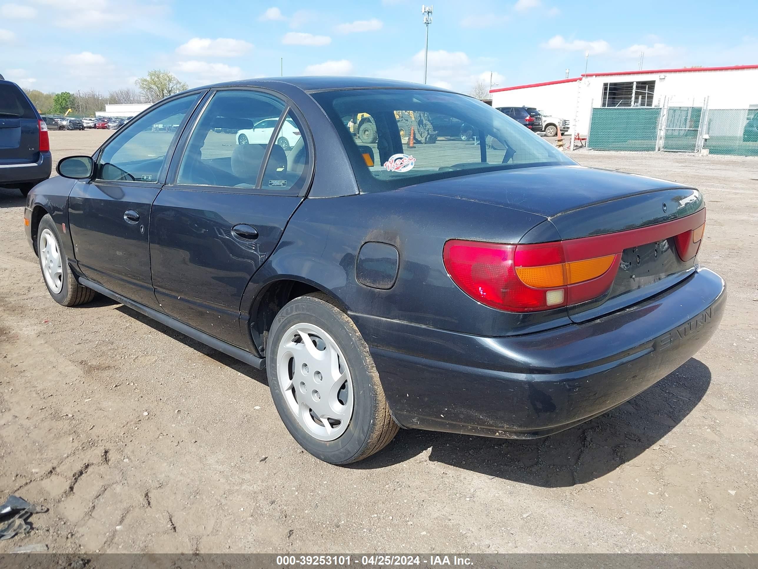 Photo 2 VIN: 1G8ZK52782Z293728 - SATURN SL 