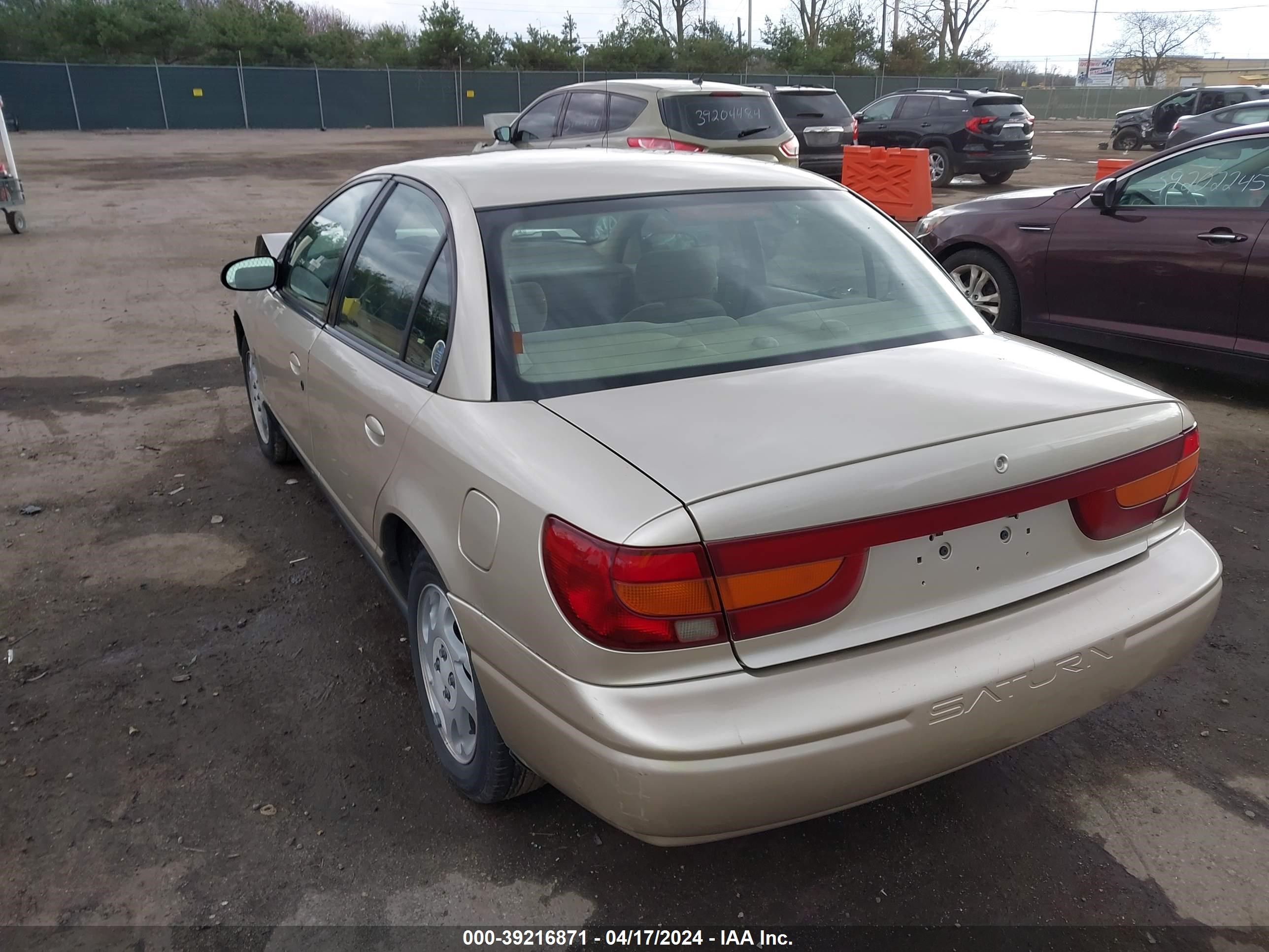 Photo 2 VIN: 1G8ZK54782Z231677 - SATURN SL 