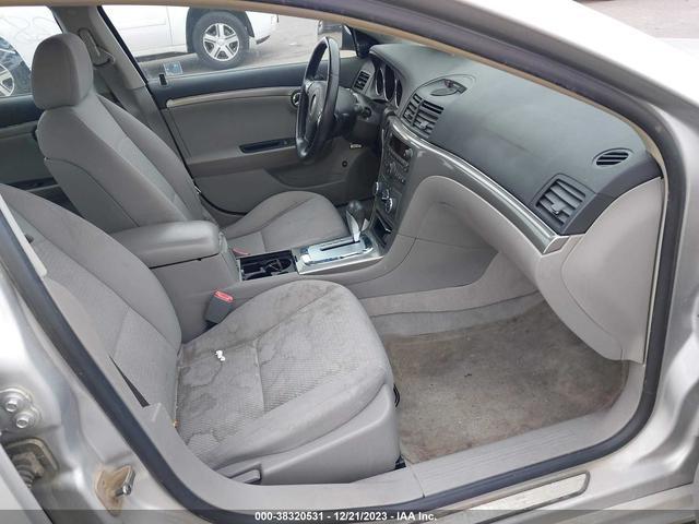 Photo 4 VIN: 1G8ZS57B69F137163 - SATURN AURA 