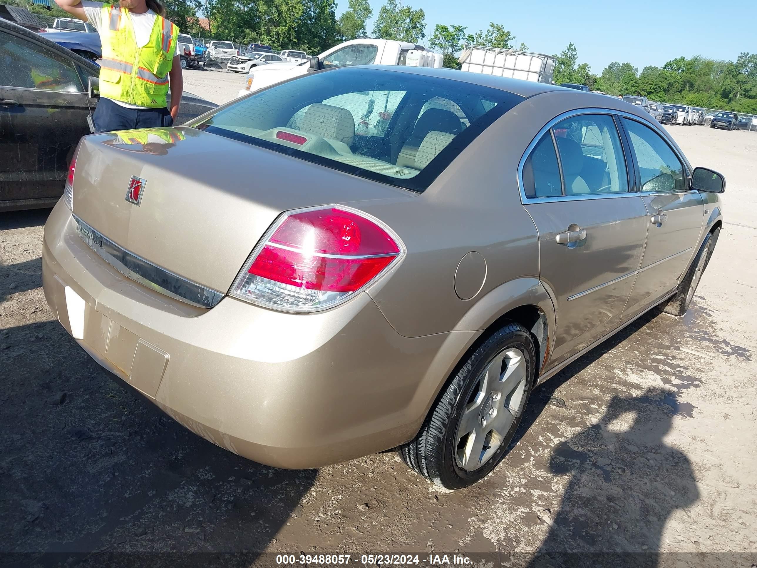 Photo 3 VIN: 1G8ZS57B78F216050 - SATURN AURA 