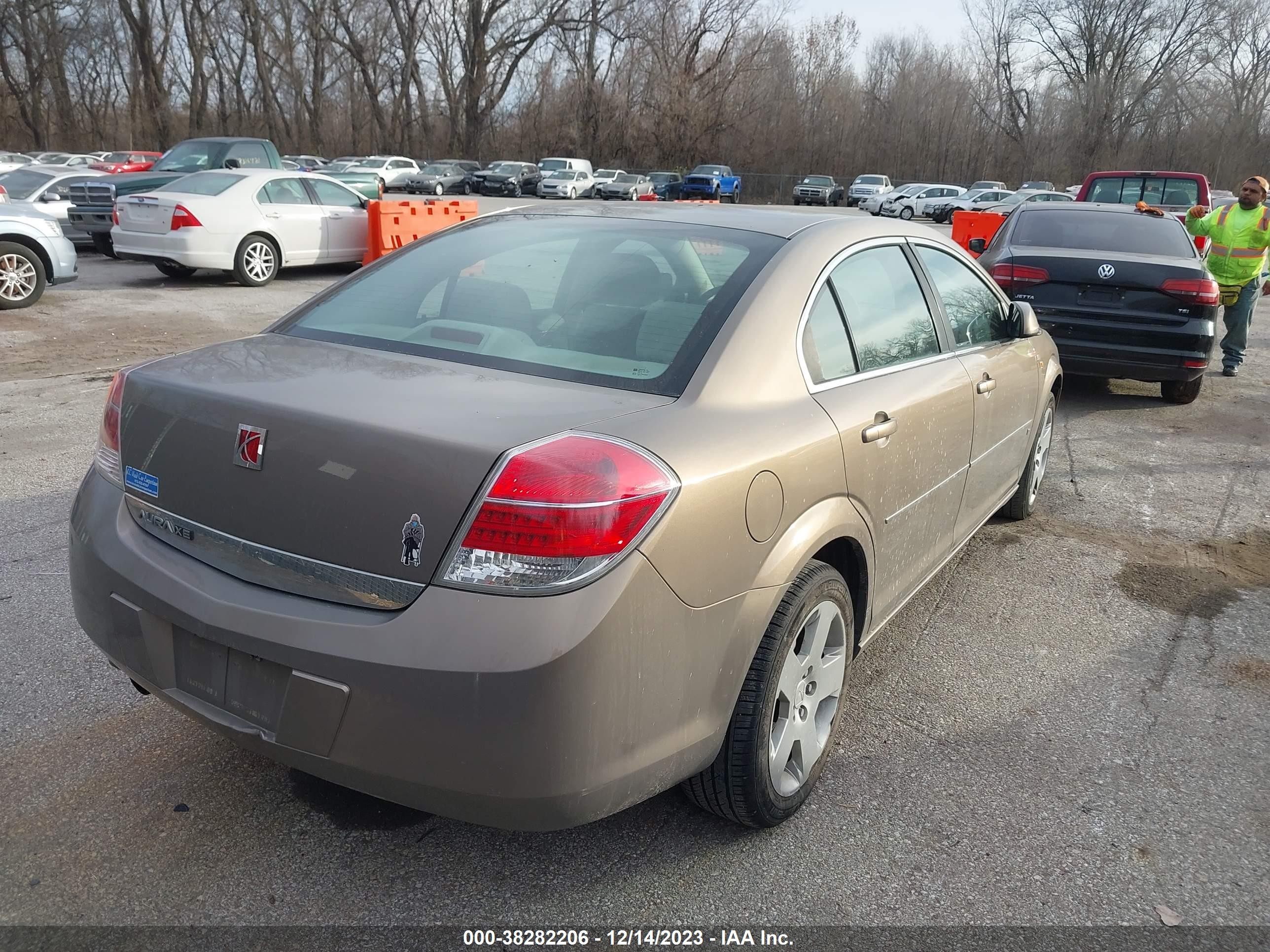 Photo 3 VIN: 1G8ZS57N17F172913 - SATURN AURA 