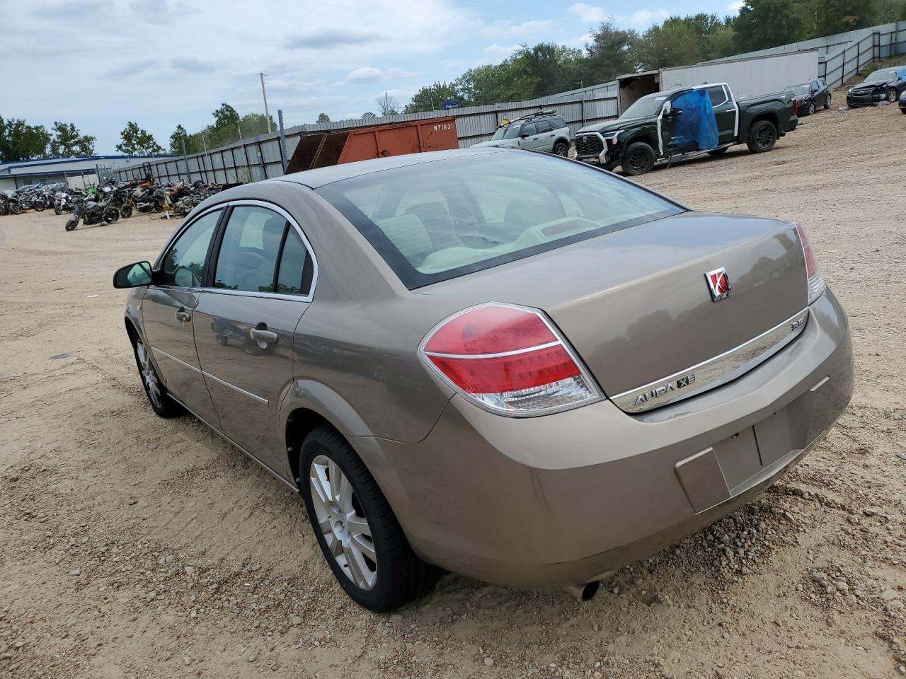 Photo 1 VIN: 1G8ZS57N58F227610 - SATURN AURA 