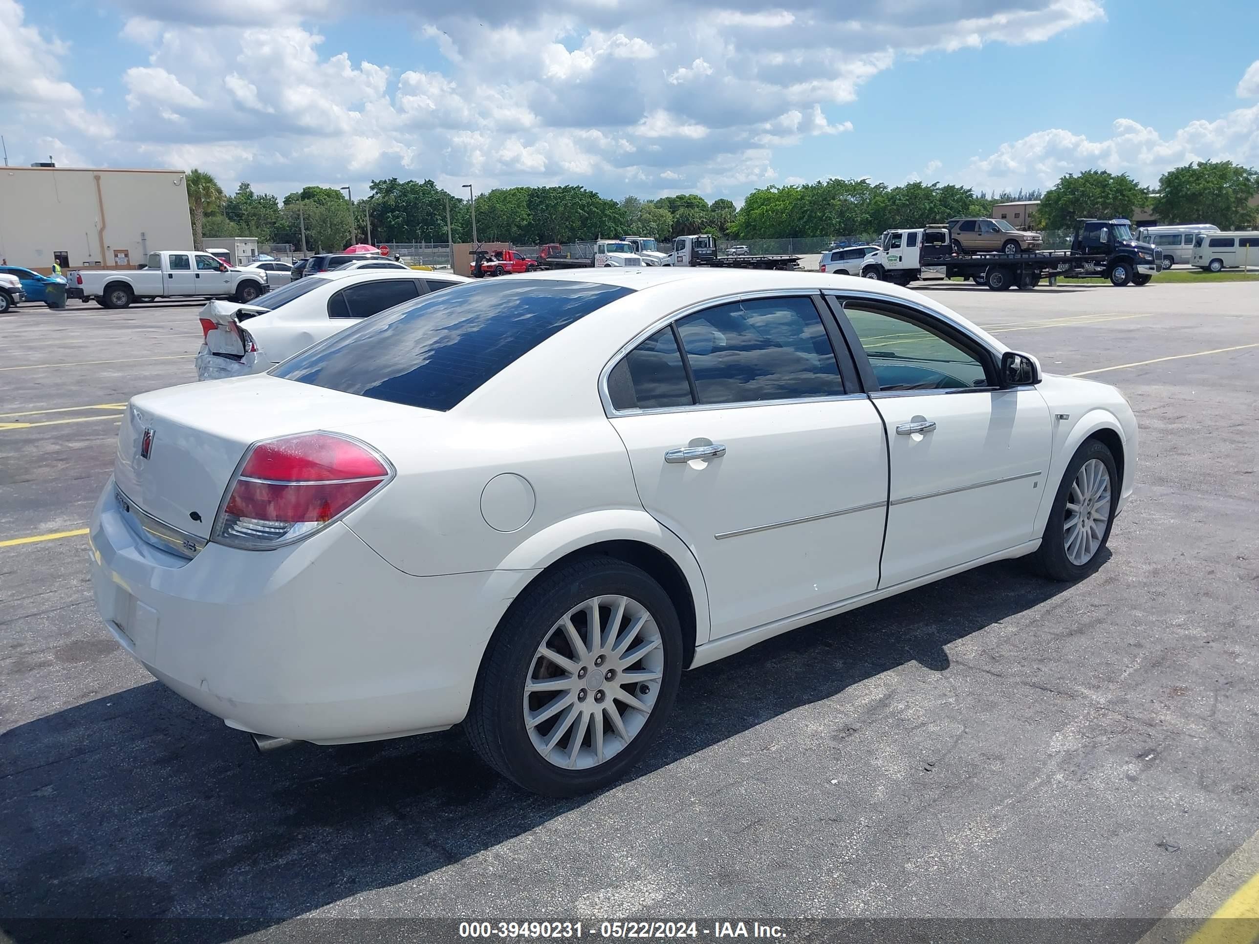 Photo 3 VIN: 1G8ZV57707F160504 - SATURN AURA 