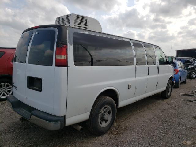 Photo 3 VIN: 1GA2G1DG0A1106972 - CHEVROLET EXPRESS G3 