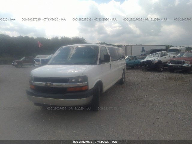 Photo 1 VIN: 1GA2G1DG5A1112573 - CHEVROLET EXPRESS PASSENGER 