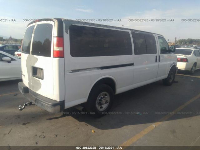 Photo 3 VIN: 1GA2G1DG7A1127866 - CHEVROLET EXPRESS PASSENGER 