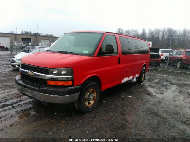 Photo 1 VIN: 1GA2G1DG8A1124748 - CHEVROLET EXPRESS PASSENGER 