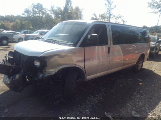 Photo 1 VIN: 1GA2GZDG1A1163132 - CHEVROLET EXPRESS PASSENGER 