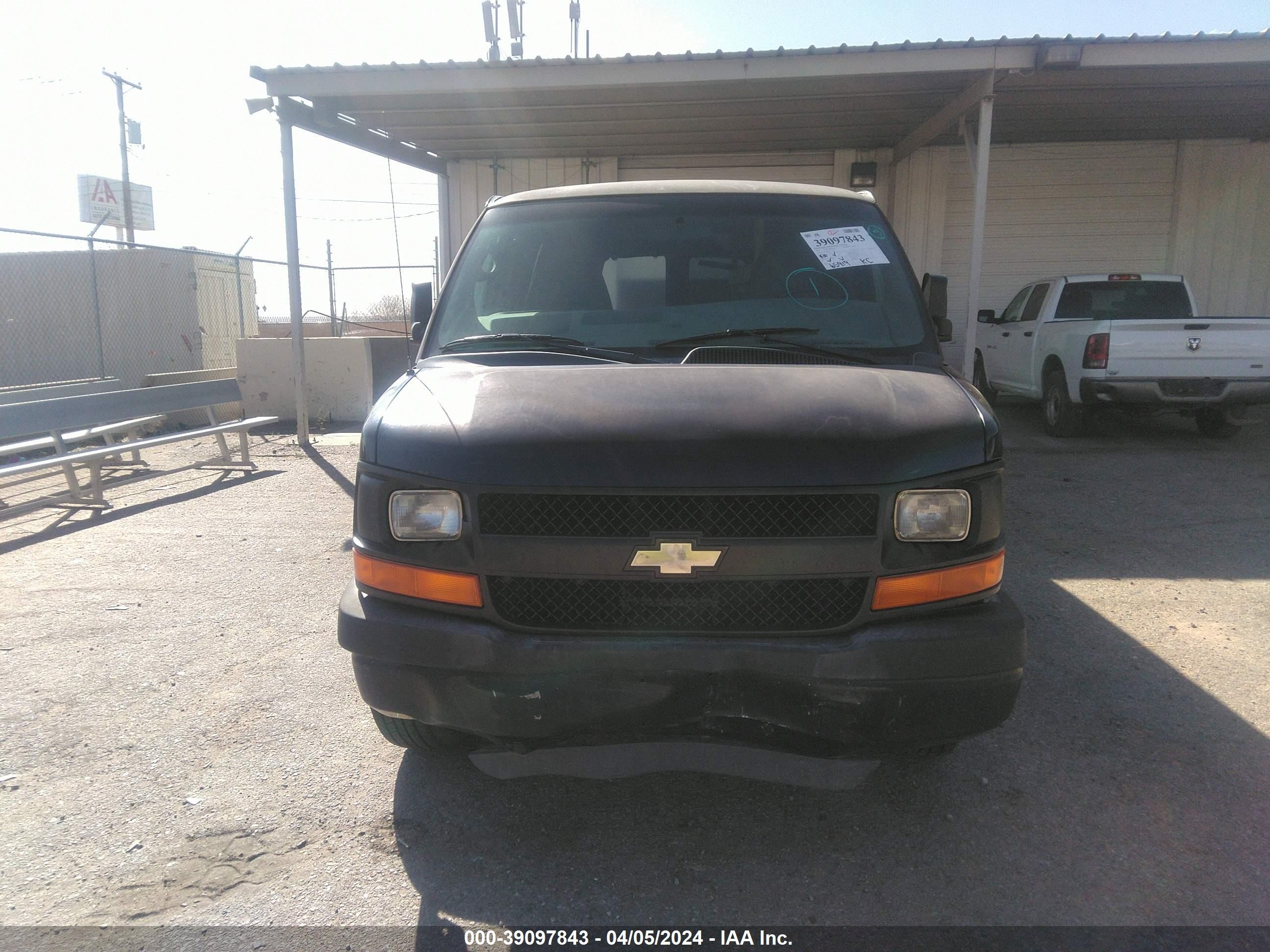 Photo 11 VIN: 1GA2GZDG1A1164460 - CHEVROLET NULL 