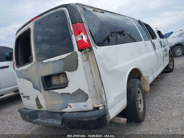 Photo 3 VIN: 1GA2GZDG2A1140961 - CHEVROLET EXPRESS 3500 