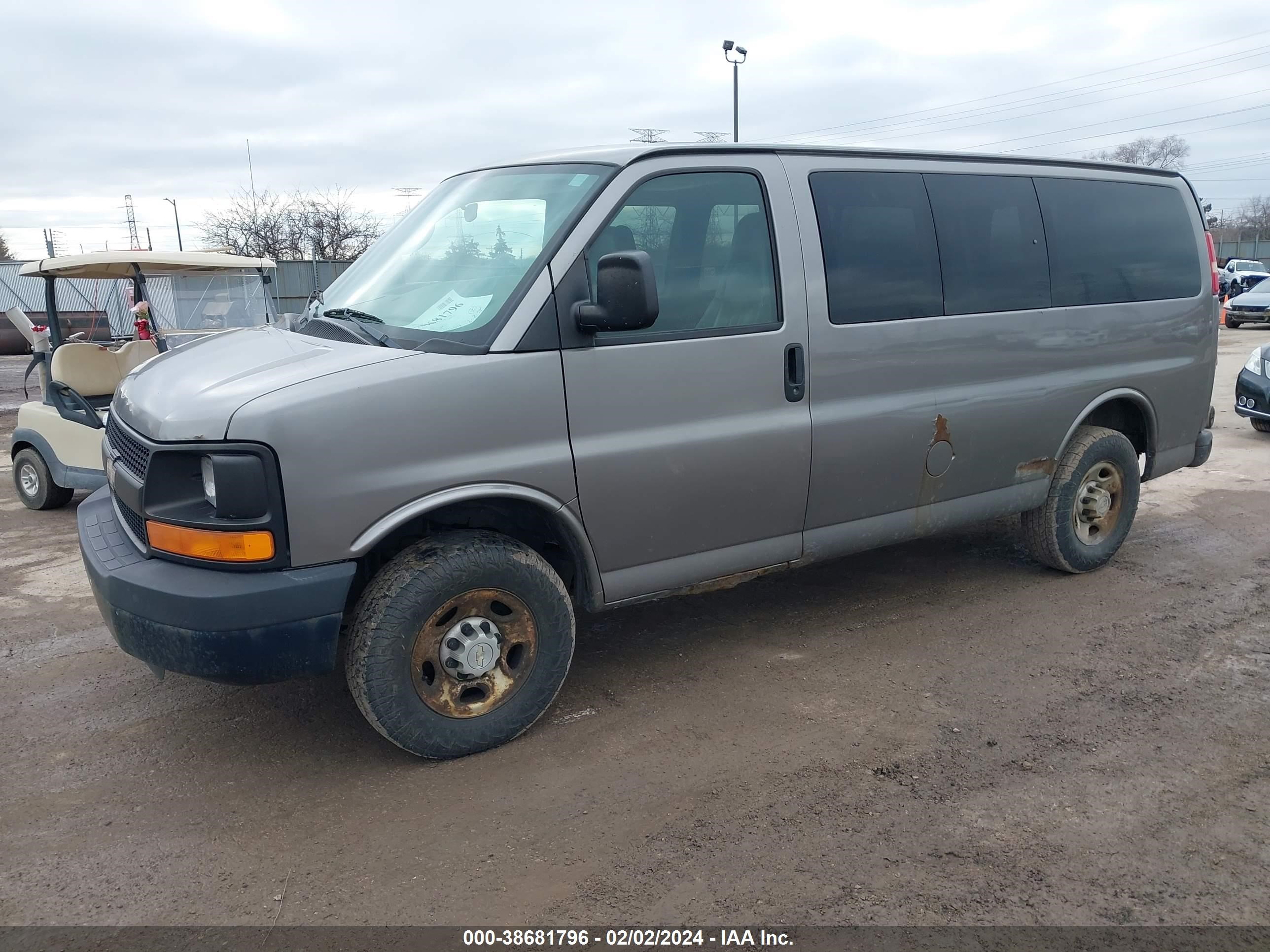 Photo 1 VIN: 1GAGG25K781197960 - CHEVROLET EXPRESS 