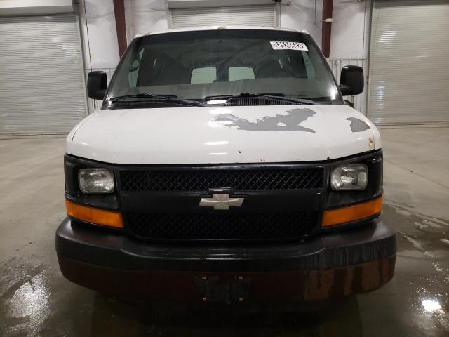 Photo 4 VIN: 1GAGG25V651201549 - CHEVROLET EXPRESS 