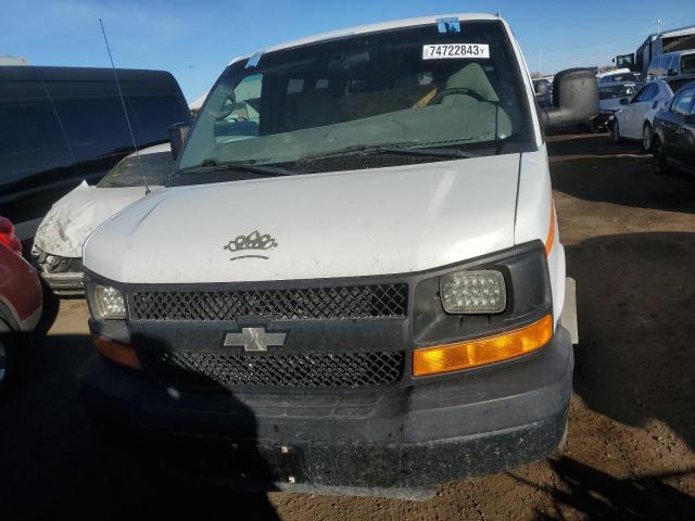 Photo 4 VIN: 1GAHG35K881229325 - CHEVROLET EXPRESS 