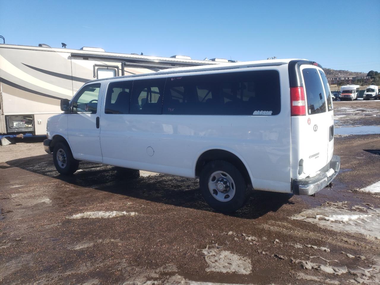 Photo 1 VIN: 1GAHG39K181177708 - CHEVROLET EXPRESS 