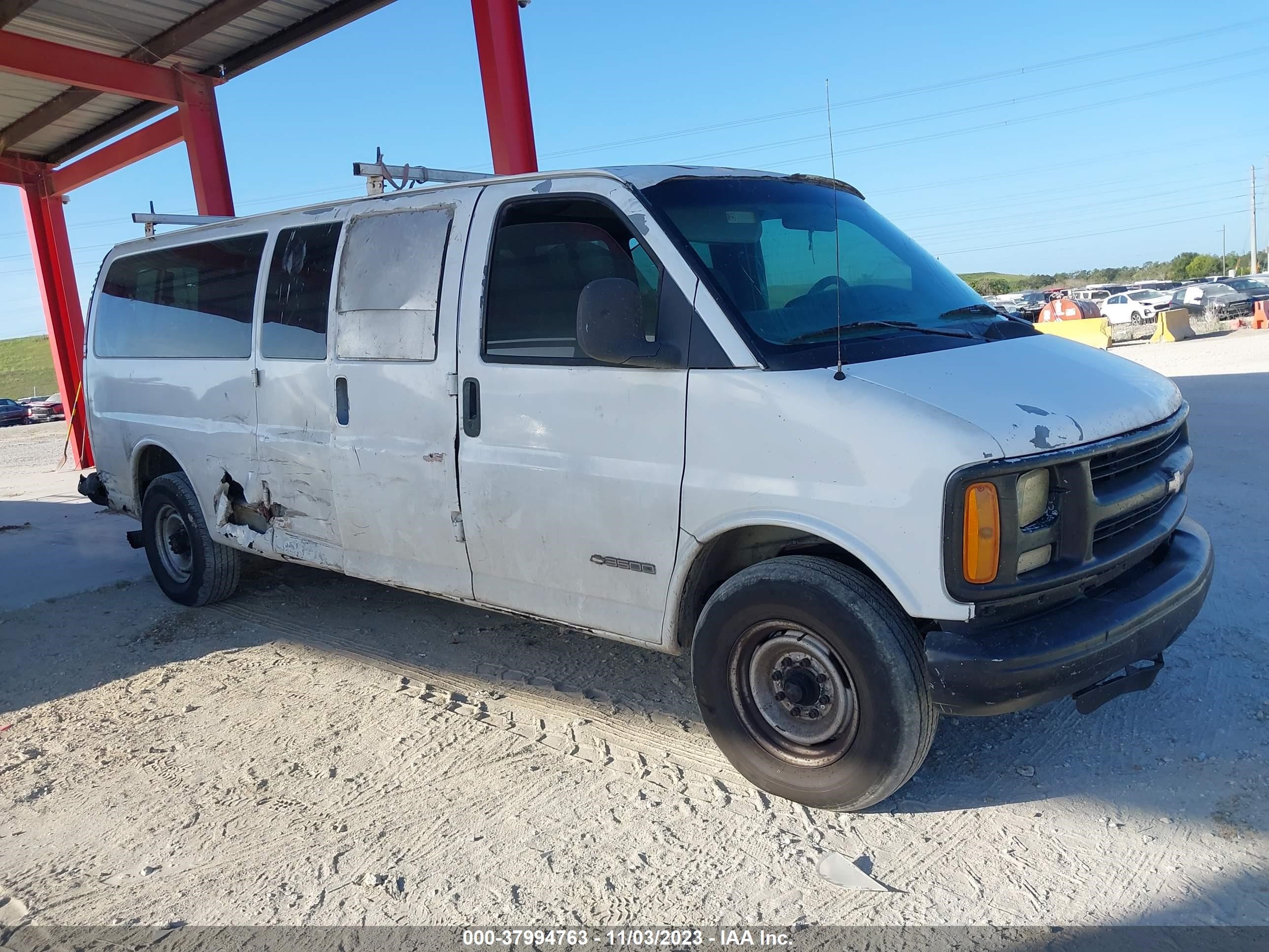 Photo 0 VIN: 1GAHG39R211177722 - CHEVROLET EXPRESS 