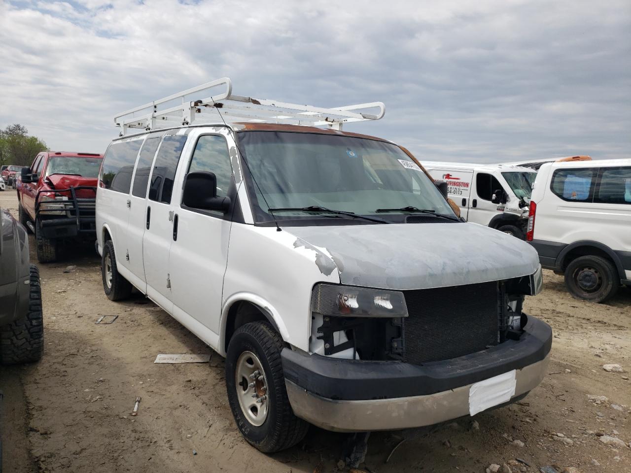 Photo 3 VIN: 1GAHG39U071254620 - CHEVROLET EXPRESS 