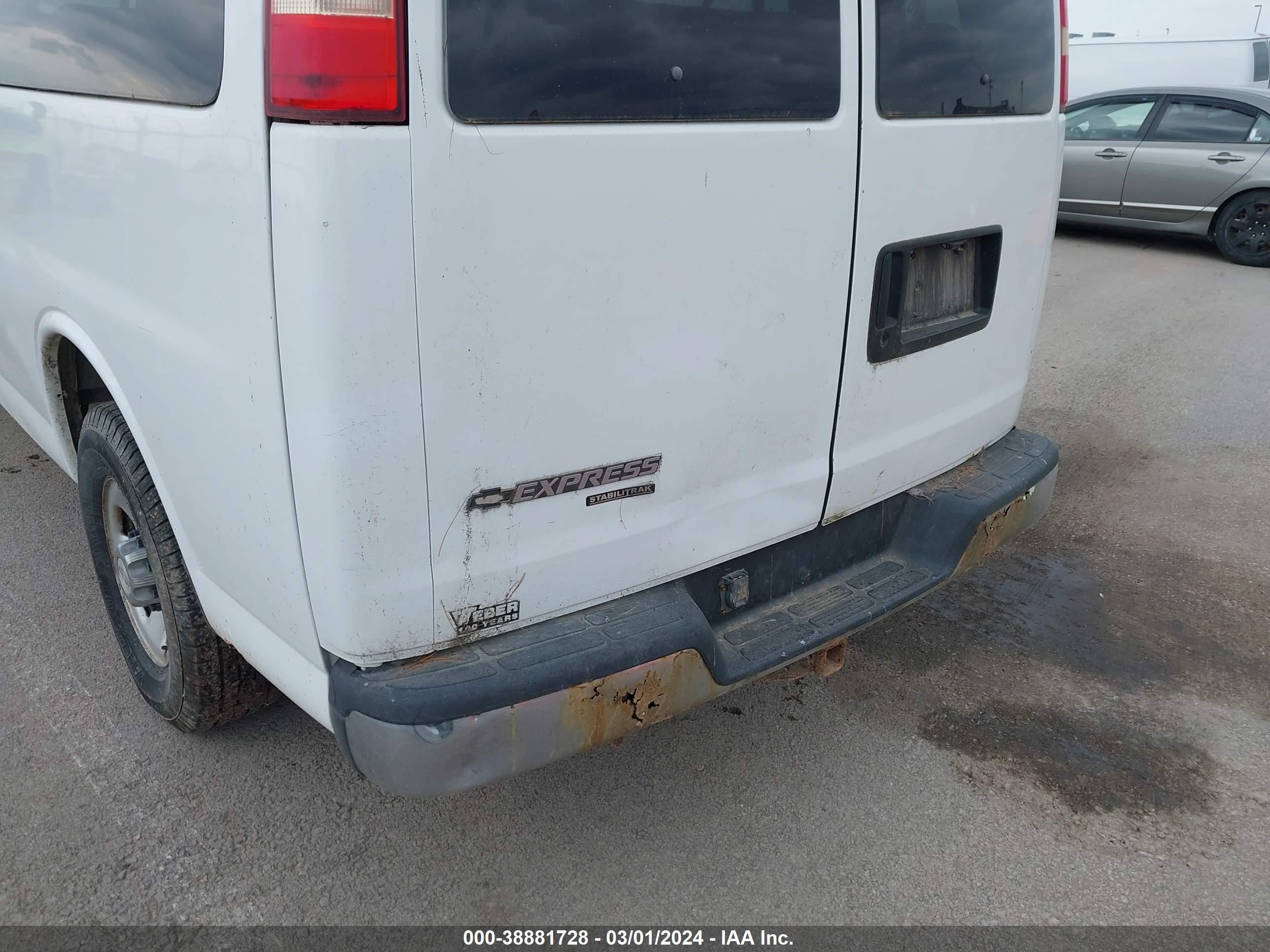 Photo 11 VIN: 1GAHG39U271202793 - CHEVROLET EXPRESS 