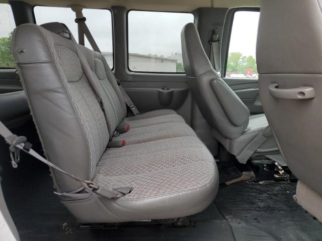 Photo 10 VIN: 1GAHG39U271227242 - CHEVROLET EXPRESS 