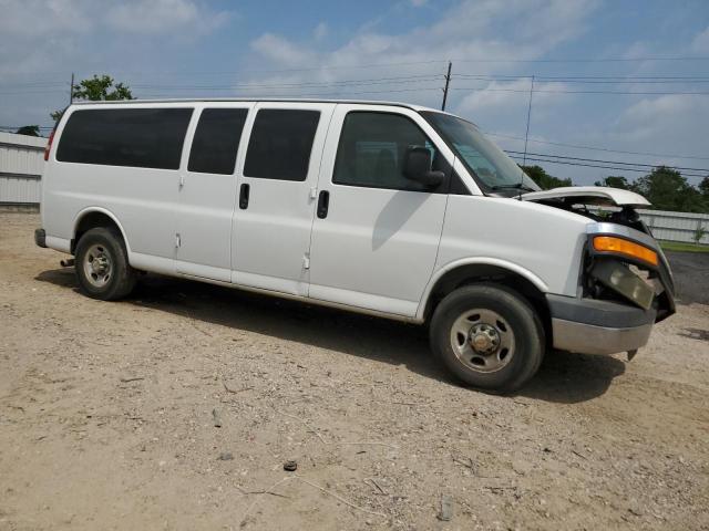 Photo 3 VIN: 1GAHG39U351181045 - CHEVROLET EXPRESS 