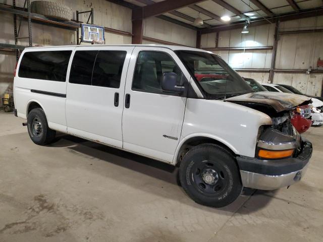 Photo 3 VIN: 1GAHG39U351253913 - CHEVROLET EXPRESS 