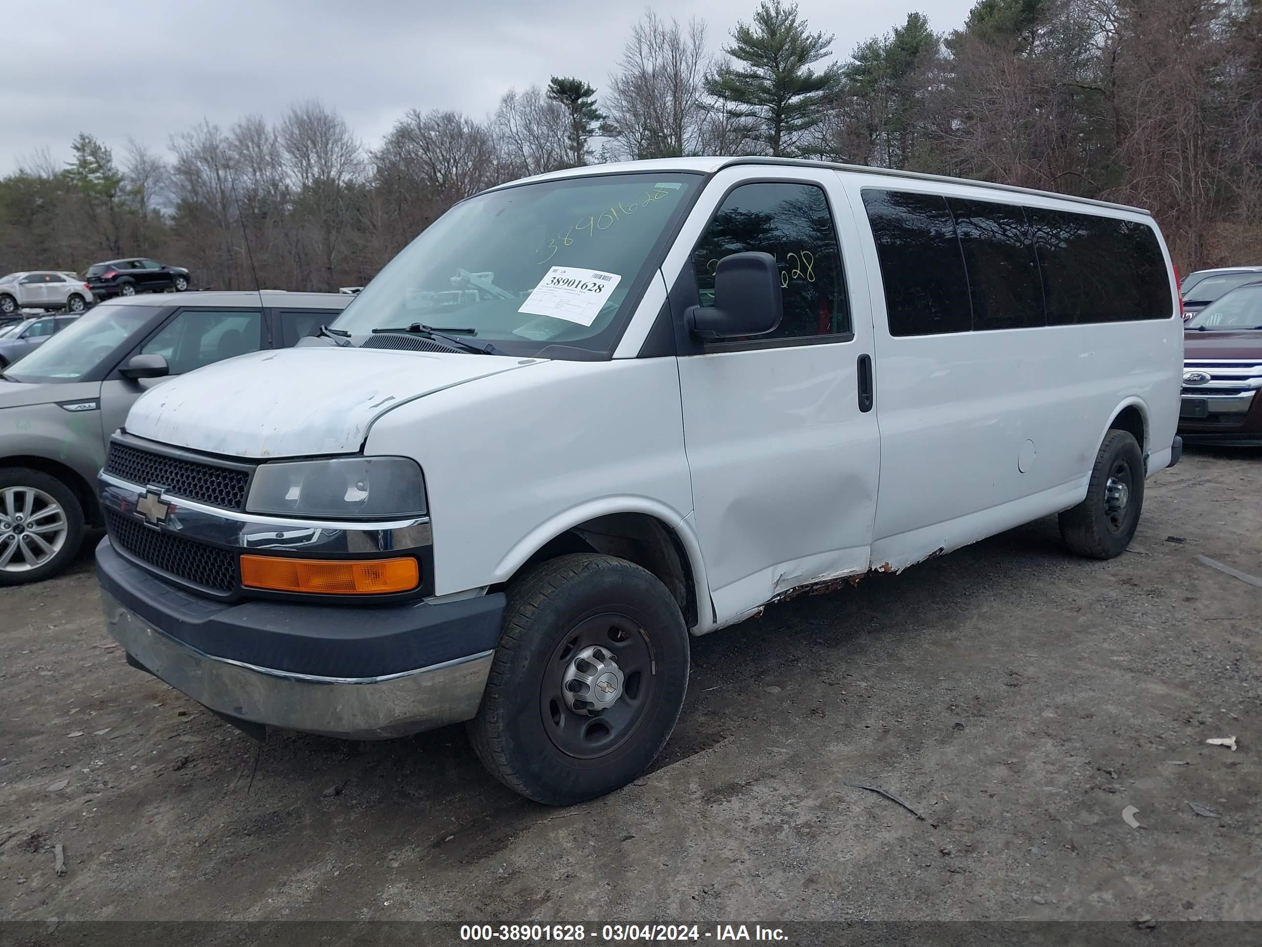 Photo 1 VIN: 1GAHG39U471212435 - CHEVROLET EXPRESS 