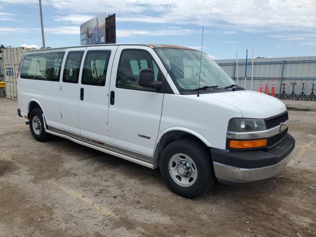 Photo 3 VIN: 1GAHG39U661272327 - CHEVROLET EXPRESS 