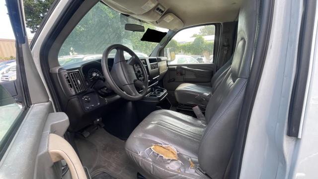 Photo 4 VIN: 1GAHG39U671239233 - CHEVROLET EXPRESS G3 