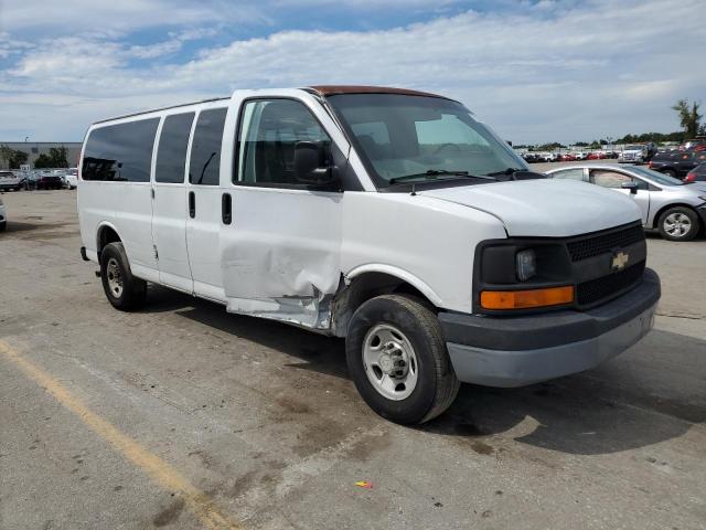 Photo 3 VIN: 1GAHG39U871155849 - CHEVROLET EXPRESS 