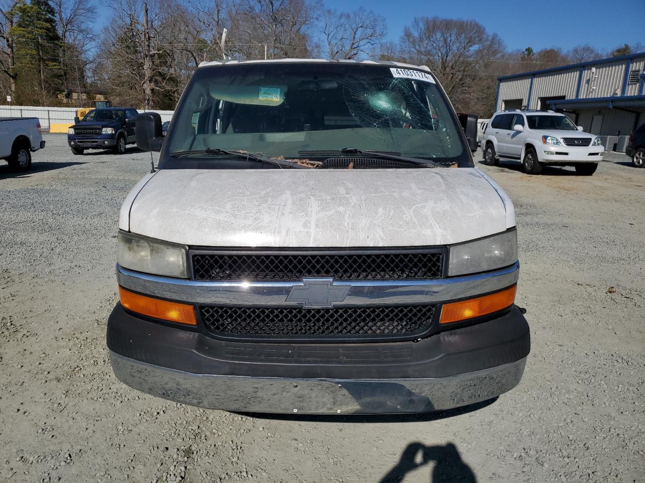 Photo 4 VIN: 1GAHG39U951252779 - CHEVROLET EXPRESS 