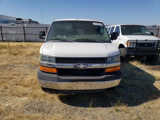 Photo 4 VIN: 1GAHG39UX31136813 - CHEVROLET EXPRESS 