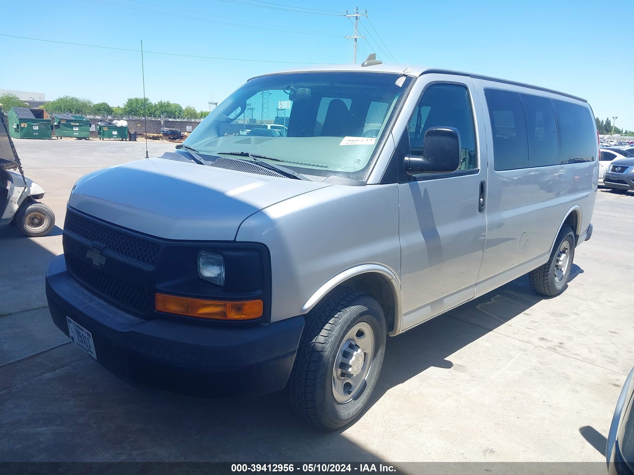 Photo 1 VIN: 1GAWGEFF0G1314713 - CHEVROLET EXPRESS 