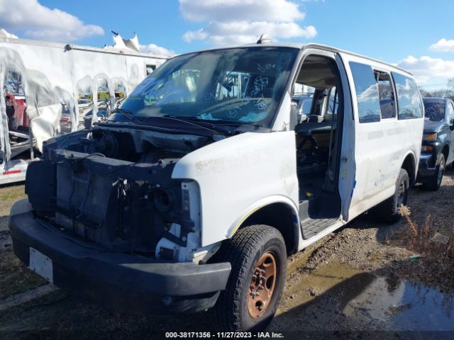 Photo 1 VIN: 1GAWGEFG6G1340208 - CHEVROLET EXPRESS 2500 