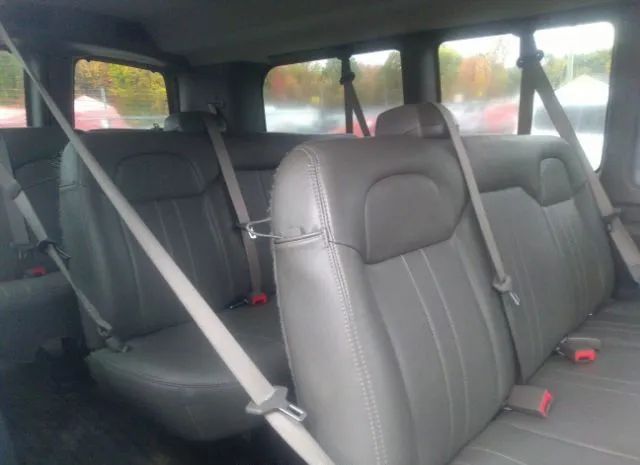 Photo 7 VIN: 1GAWGEFP3K1365785 - CHEVROLET EXPRESS PASSENGER 