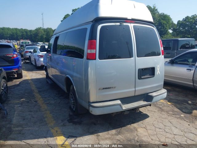 Photo 2 VIN: 1GAWGFFF5H1122758 - CHEVROLET EXPRESS 