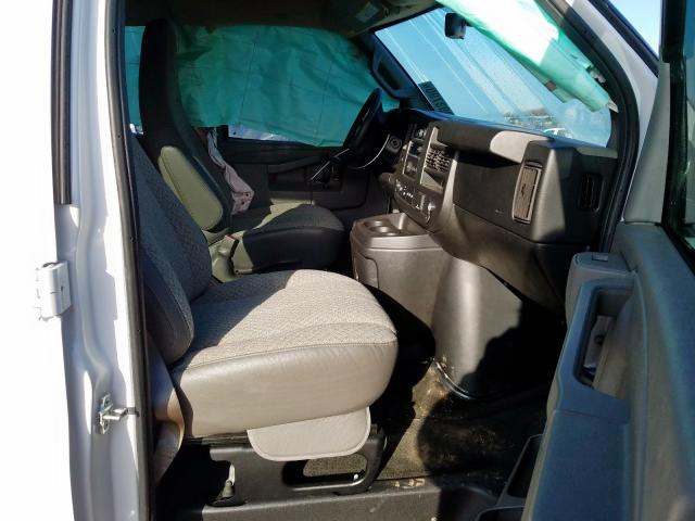 Photo 4 VIN: 1GAWGFFG1J1266662 - CHEVROLET EXPRESS G2 