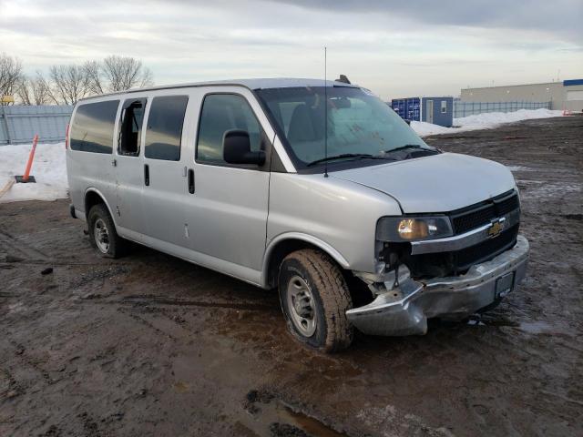 Photo 3 VIN: 1GAWGFFG4G1324336 - CHEVROLET EXPRESS 