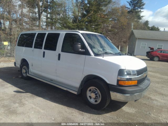 Photo 0 VIN: 1GAWGFFG8G1167958 - CHEVROLET EXPRESS PASSENGER 