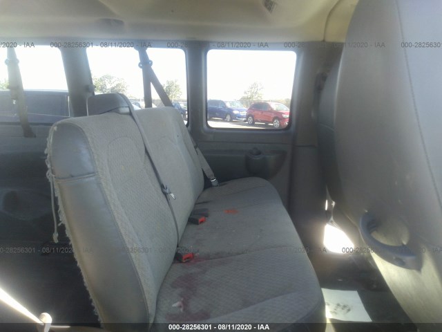 Photo 7 VIN: 1GAWGPFA2B1150454 - CHEVROLET EXPRESS PASSENGER 