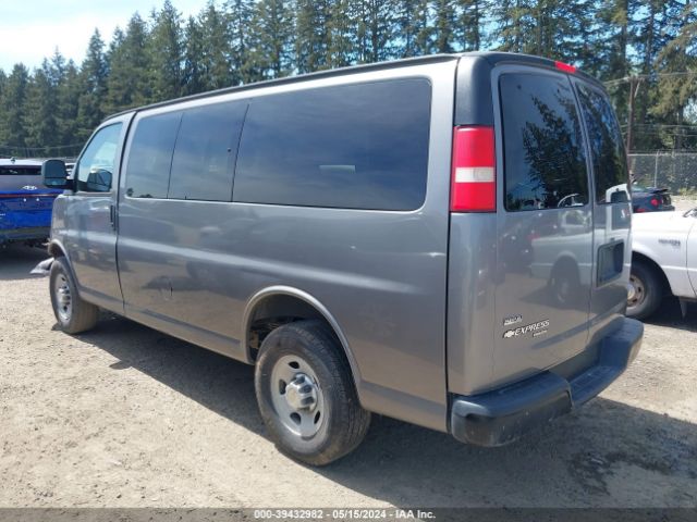 Photo 2 VIN: 1GAWGPFA3B1177825 - CHEVROLET EXPRESS 2500 