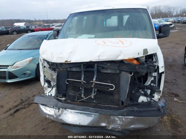 Photo 5 VIN: 1GAWGRFA3B1140592 - CHEVROLET EXPRESS 2500 